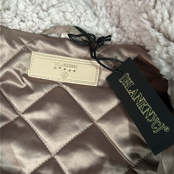 BLANKNYC Teddy Vest - Picture 6 of 14